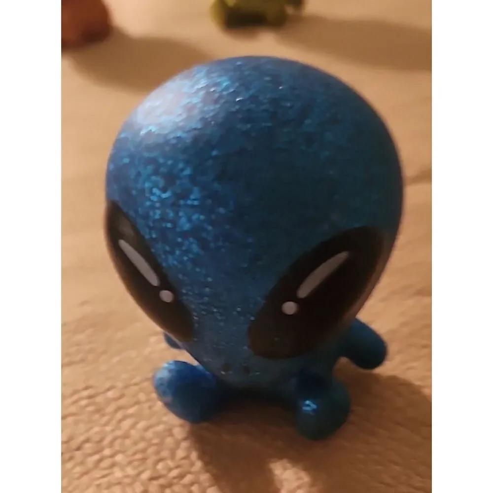 Set of Three Galactic Aliens